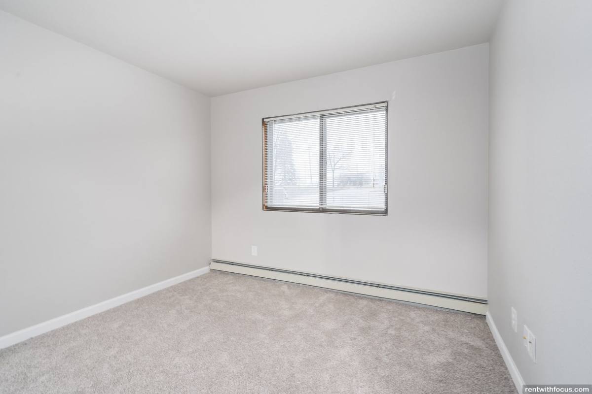 Apartment for rent at 200 Southtowne Dr, South Milwaukee, WI 53172