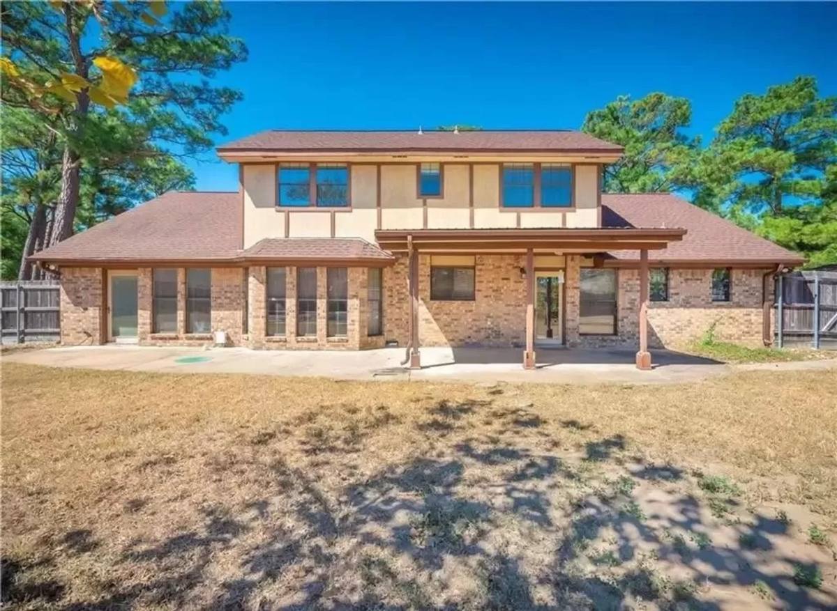175 Kona Dr, Bastrop, TX 78602