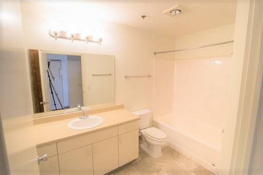 Apartment for rent at 913 N Spring St, Beaver Dam, WI 53916