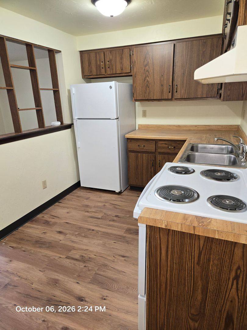 Windsor Heights, 1398 Kingston Terrace, Green Bay, WI 54302 - Apartment for Rent - Image 11