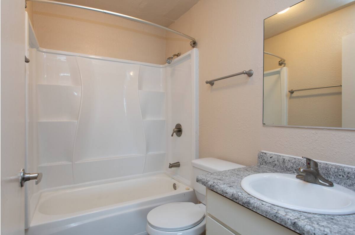 Apartment for rent at 1300 E Fort Lowell Rd, Tucson, AZ 85719