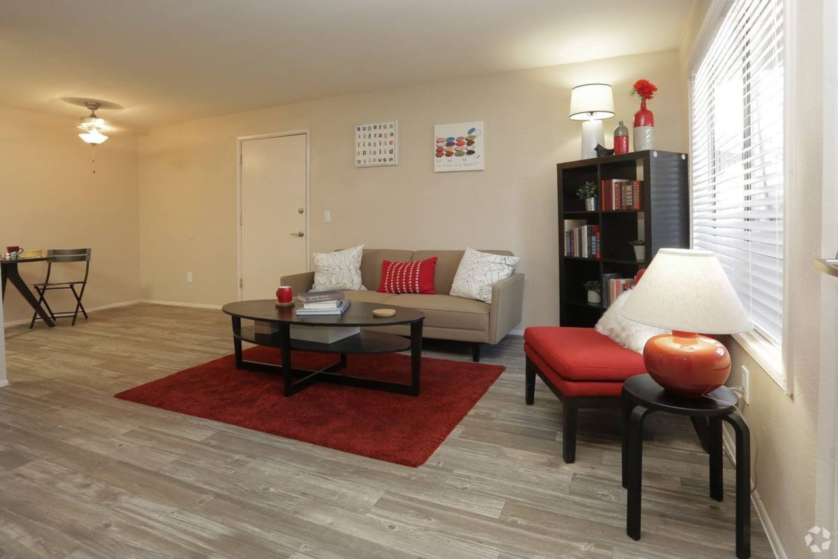 Apartment for rent at 1300 E Fort Lowell Rd, Tucson, AZ 85719