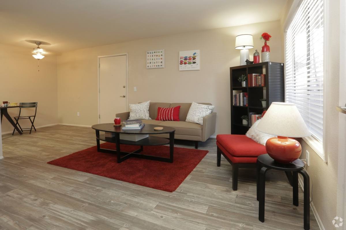 Apartment for rent at 1300 E Fort Lowell Rd, Tucson, AZ 85719