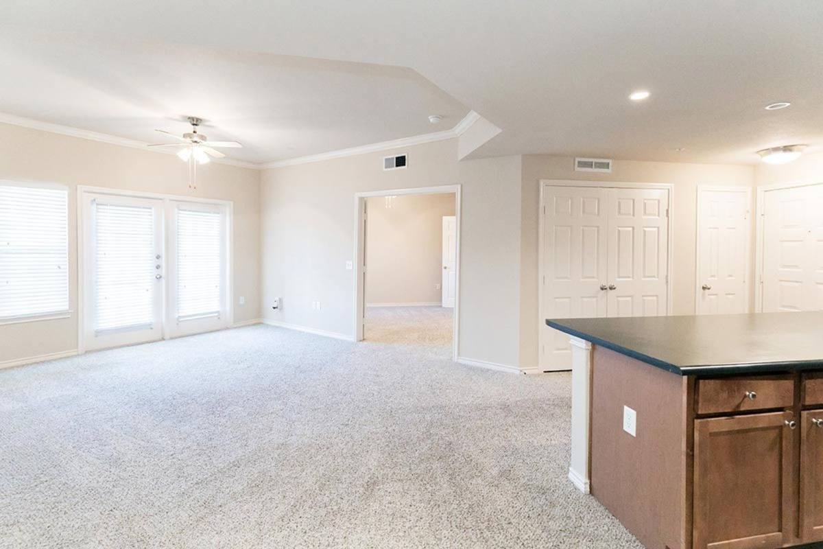 Apartment for rent at 1580 Mira Lago Blvd, Dallas, TX 75234