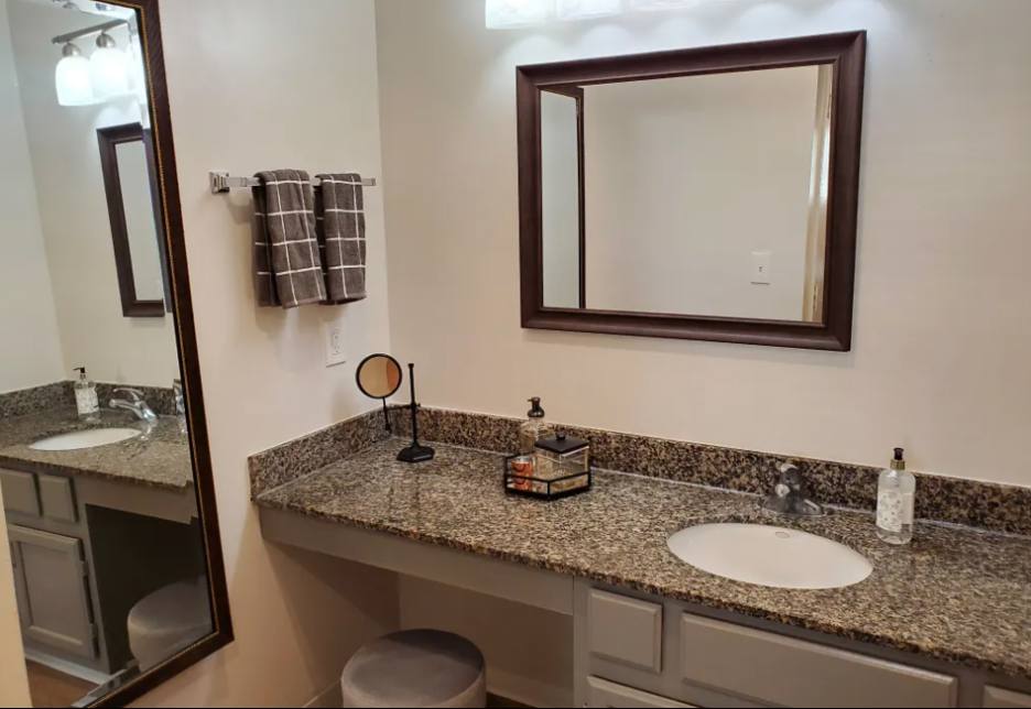 Apartment for rent at 120 Montrose Ave W, Akron, OH 44321