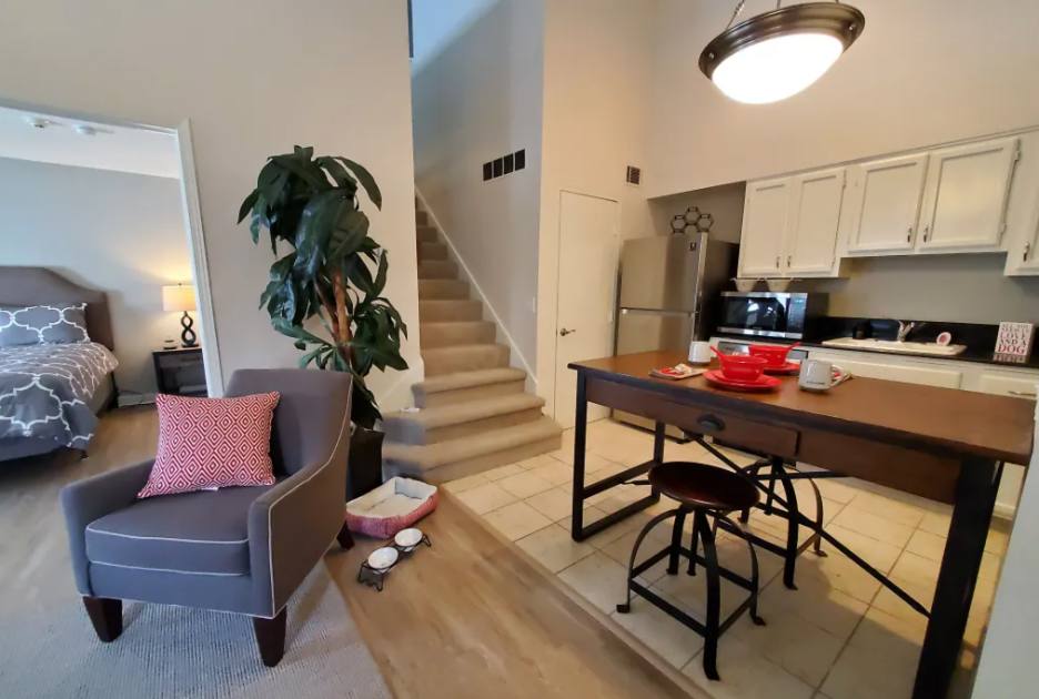Apartment for rent at 120 Montrose Ave W, Akron, OH 44321