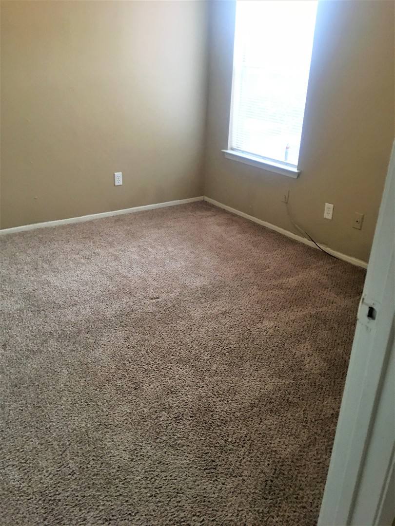 Apartment for rent at 1355 Woodrow Rd, Slaton, TX 79364