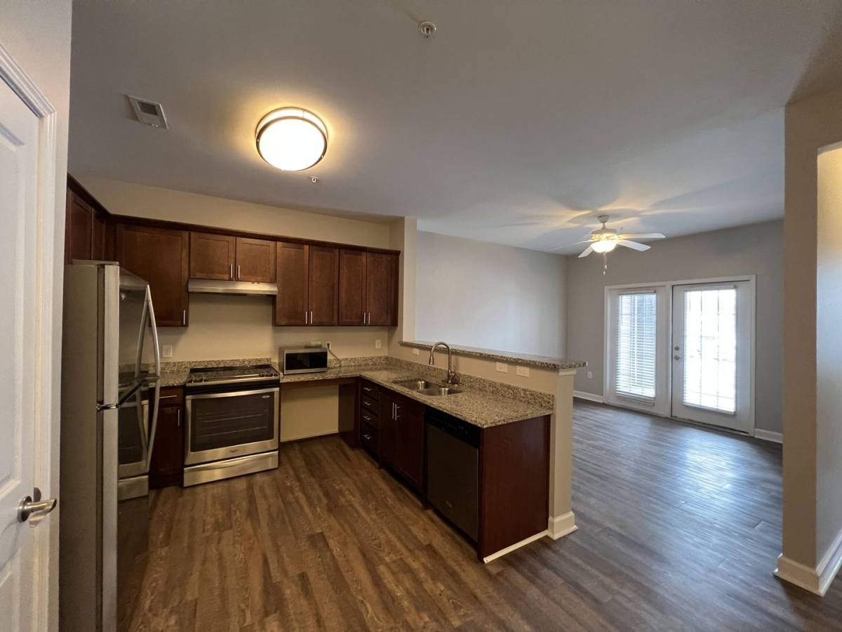 Apartment for rent at 98 Devonshire Dr, Scott Depot, WV 25560
