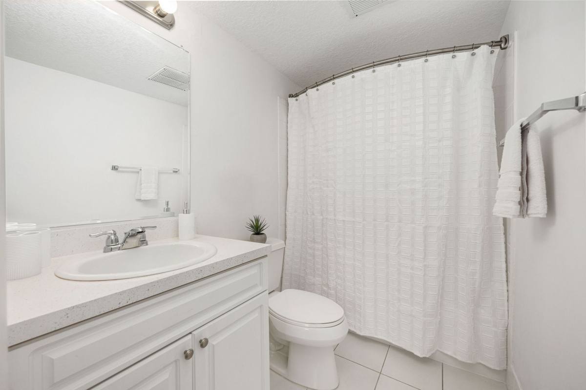 Apartment for rent at 8140 SW 22nd St, Pompano Beach, FL 33068