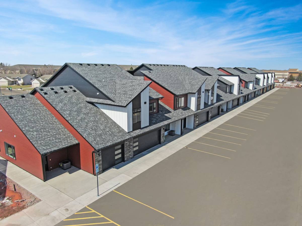 Townhouse for rent at 5400 S Marion Rd, Sioux Falls, SD 57106