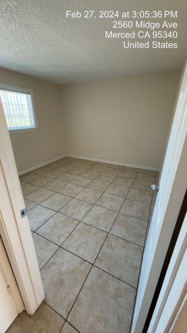 Apartment for rent at 2560 Midge Ave, Merced, CA 95340