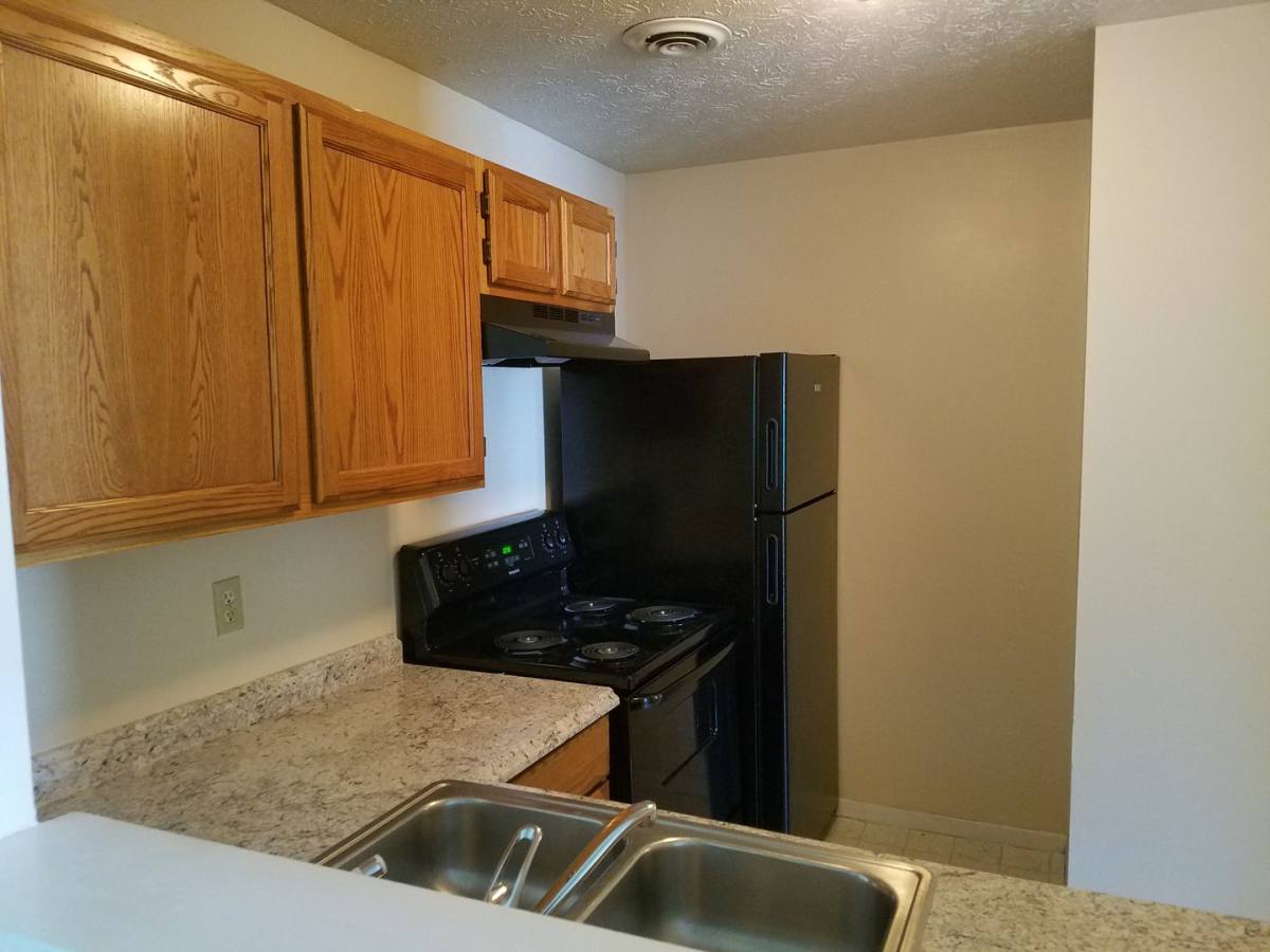 Townhouse for rent at 496 Bavarian Dr, Middletown, OH 45044