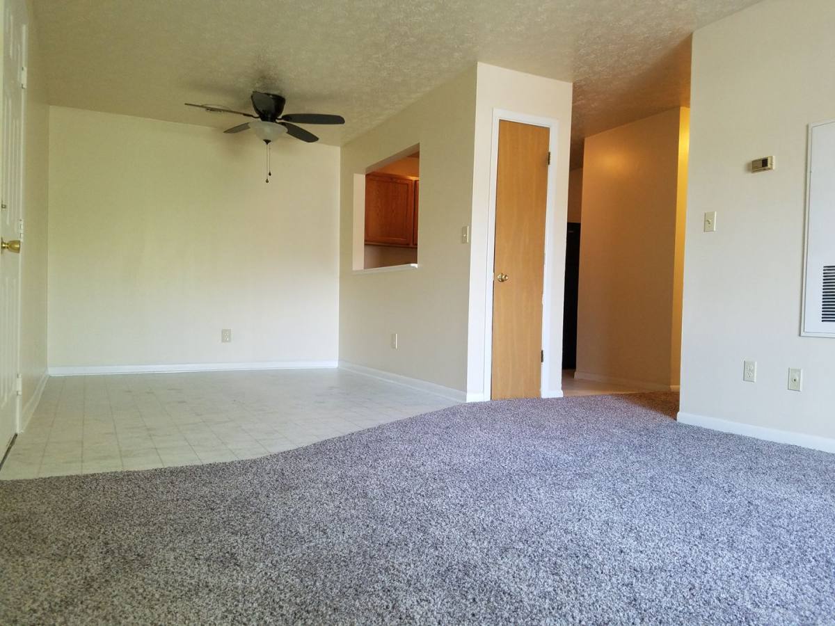 Townhouse for rent at 496 Bavarian Dr, Middletown, OH 45044
