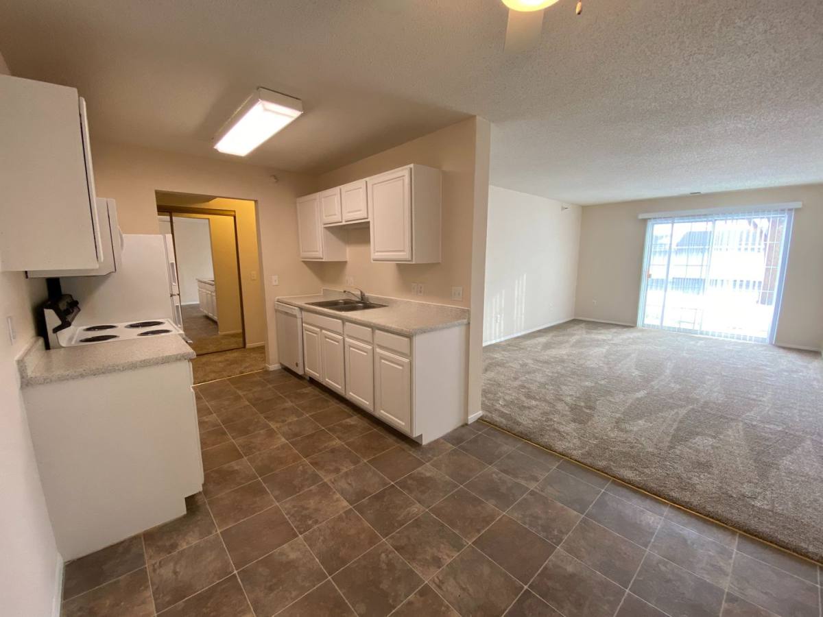 Apartment for rent at 240 Courtyard Dr, North Sioux City, SD 57049