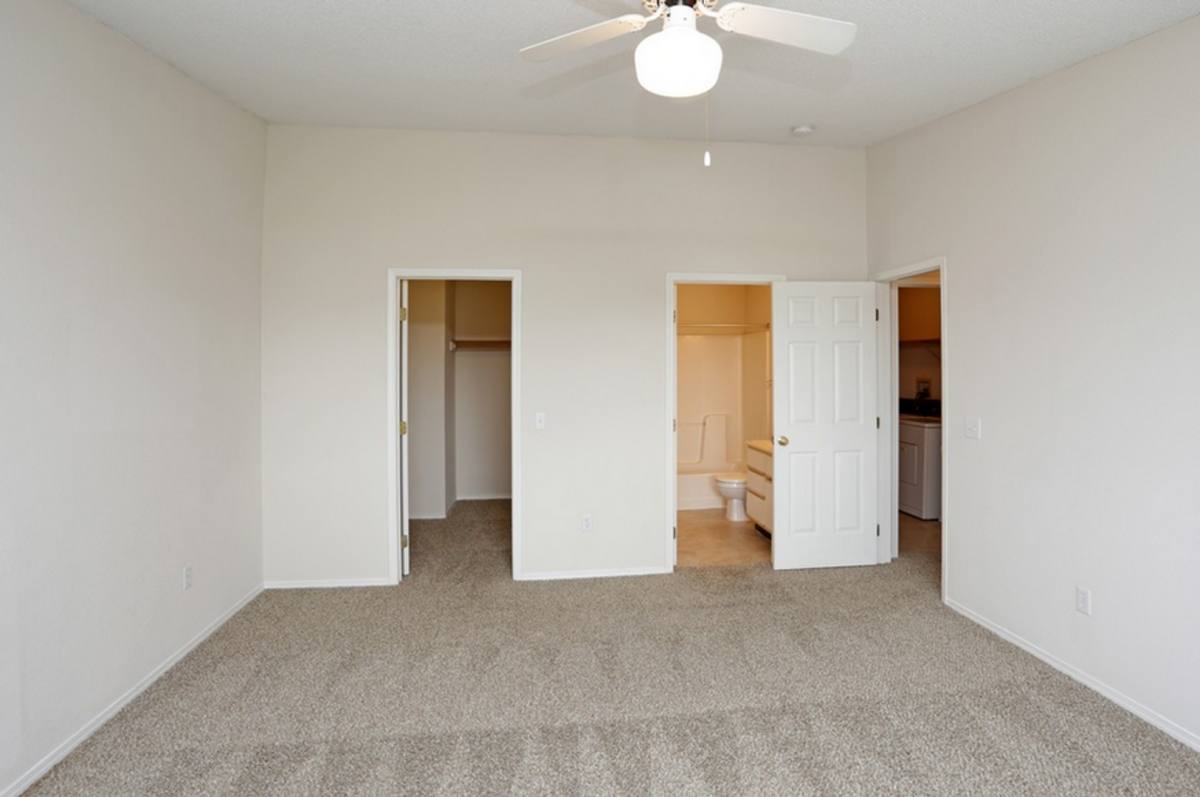 Apartment for rent at 1402 S Marion Rd, Sioux Falls, SD 57106