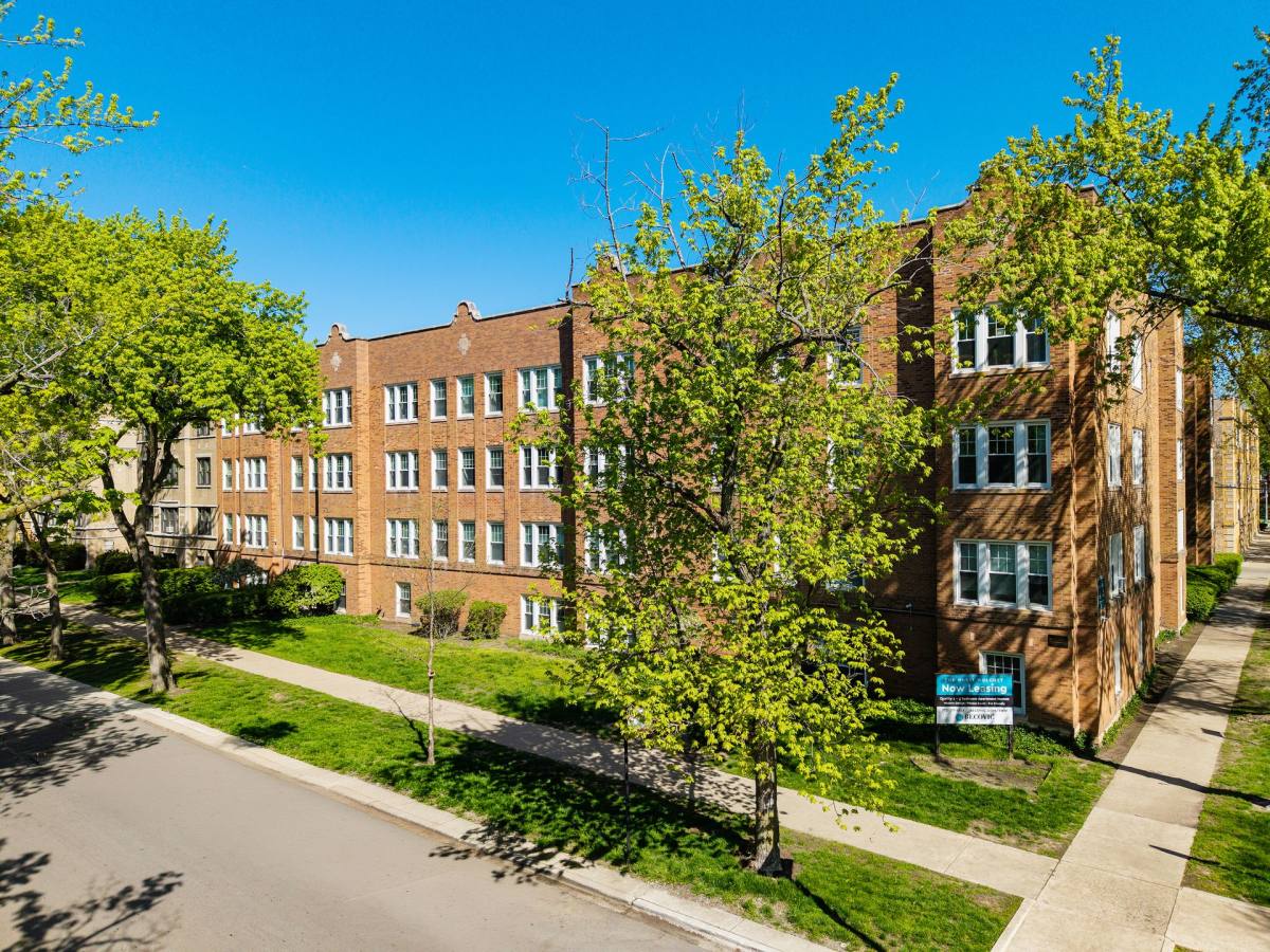 The Morse Wolcott, 1902-1908 W Morse Ave, Chicago, IL 60626 - Apartment for Rent - Image 3