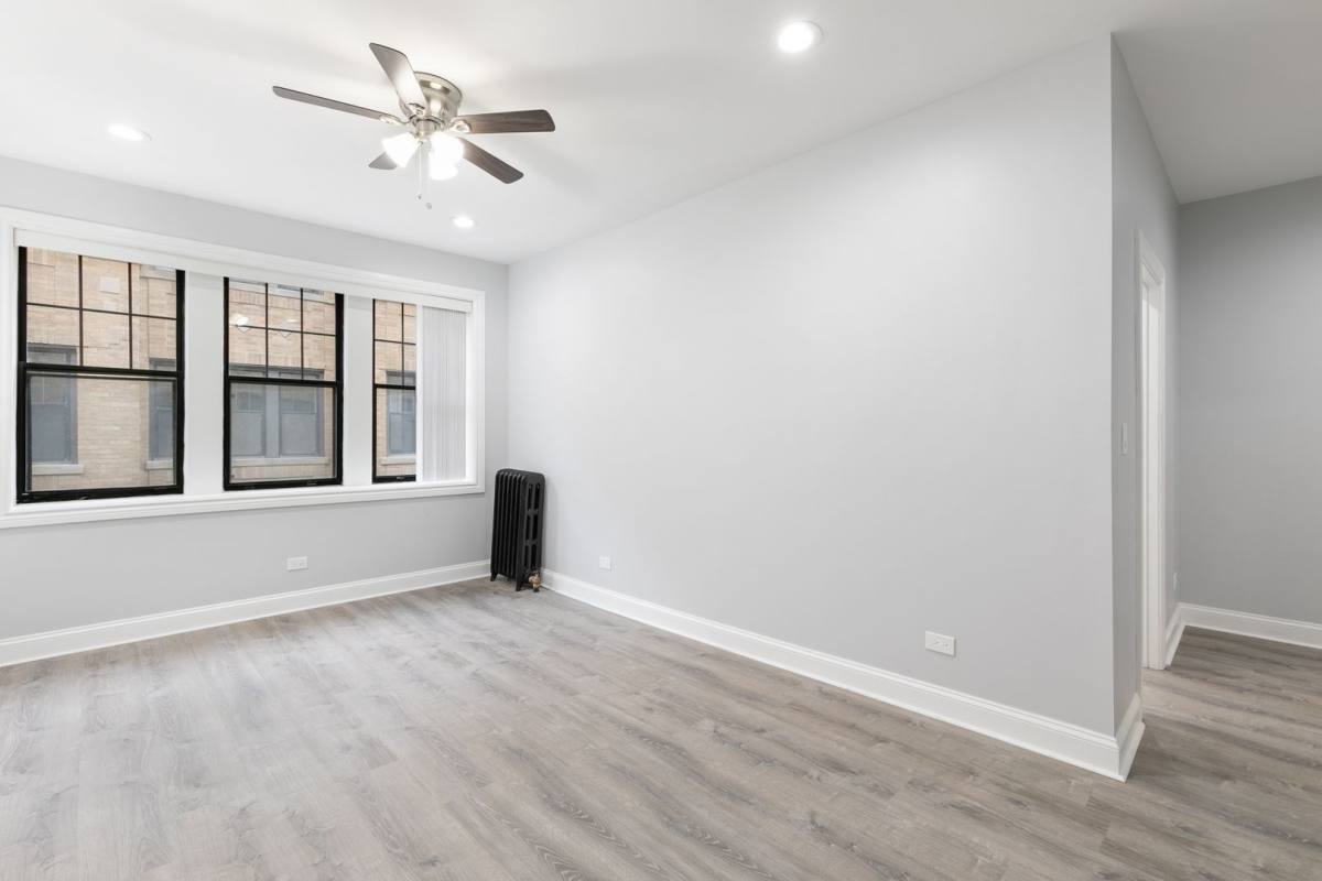 Apartment for rent at 7618 - 26 Neastlake Terrace, Chicago, IL 60626