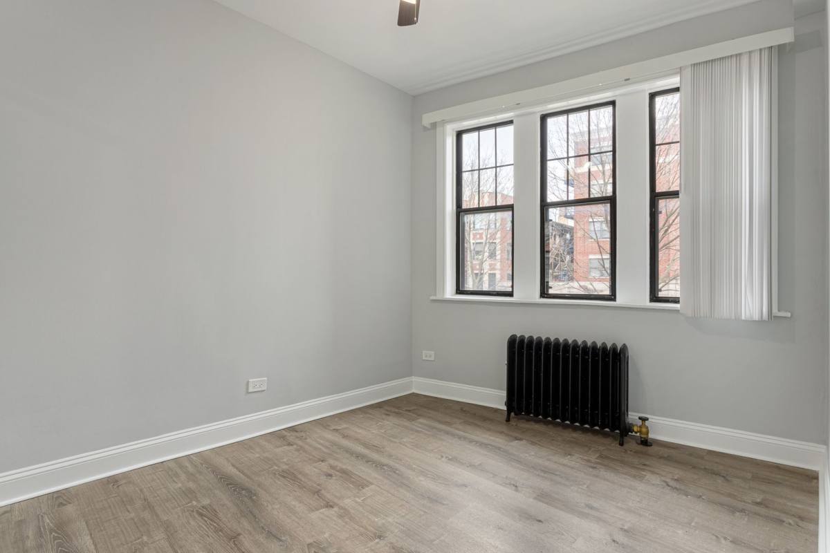 Apartment for rent at 7618 - 26 Neastlake Terrace, Chicago, IL 60626