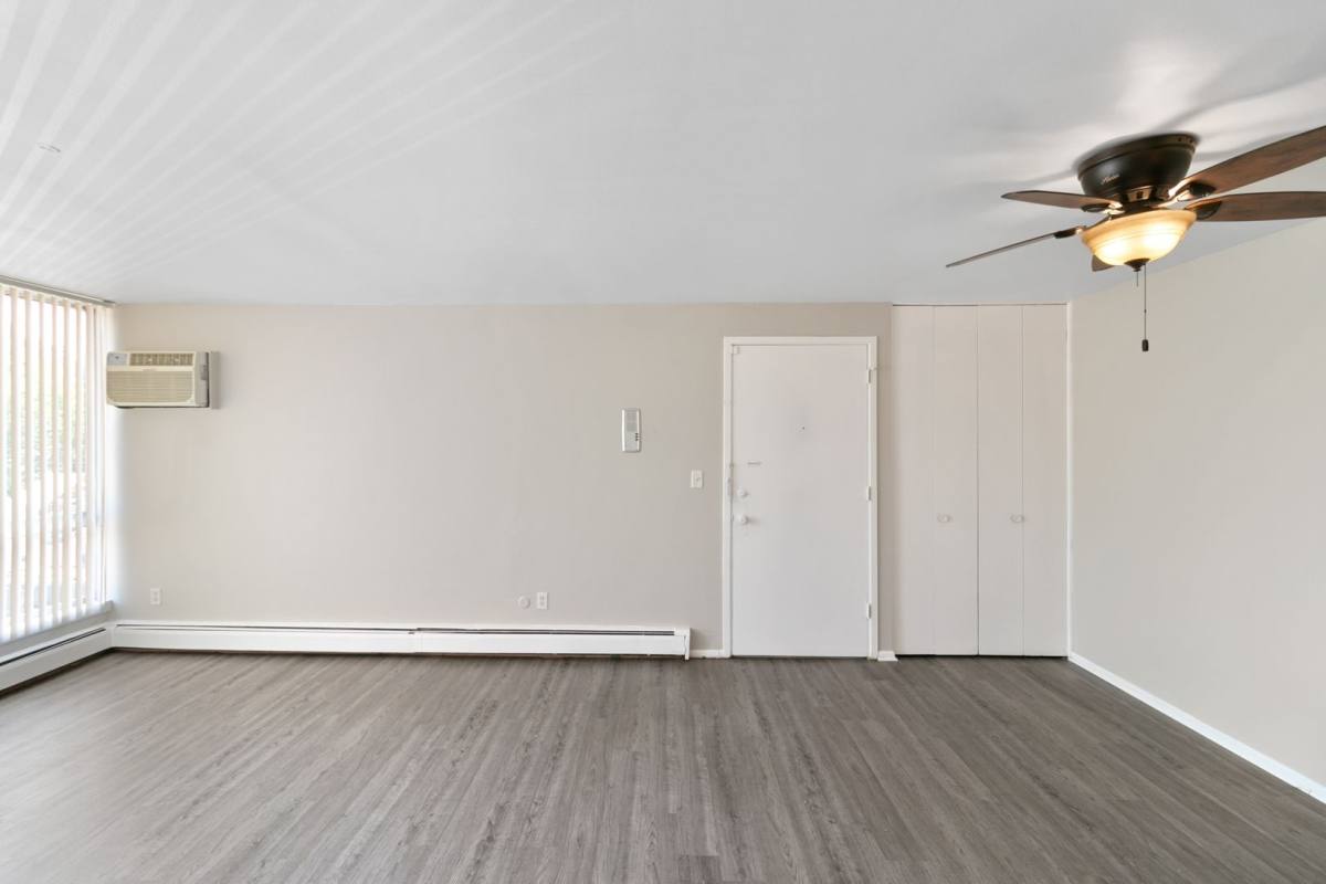 Apartment for rent at 16840 E Eleven Mile Rd, Roseville, MI 48066