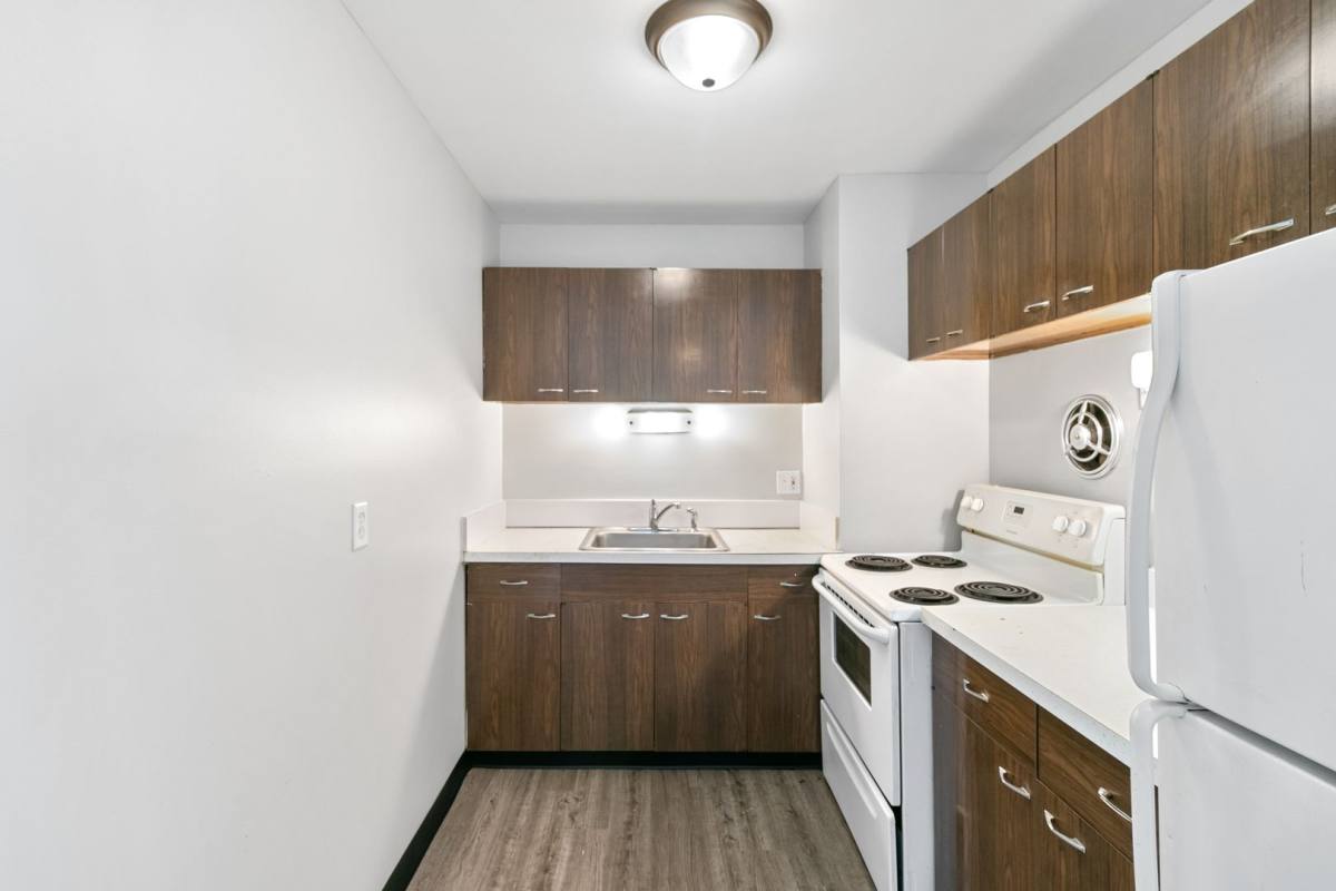 Apartment for rent at 16840 E Eleven Mile Rd, Roseville, MI 48066