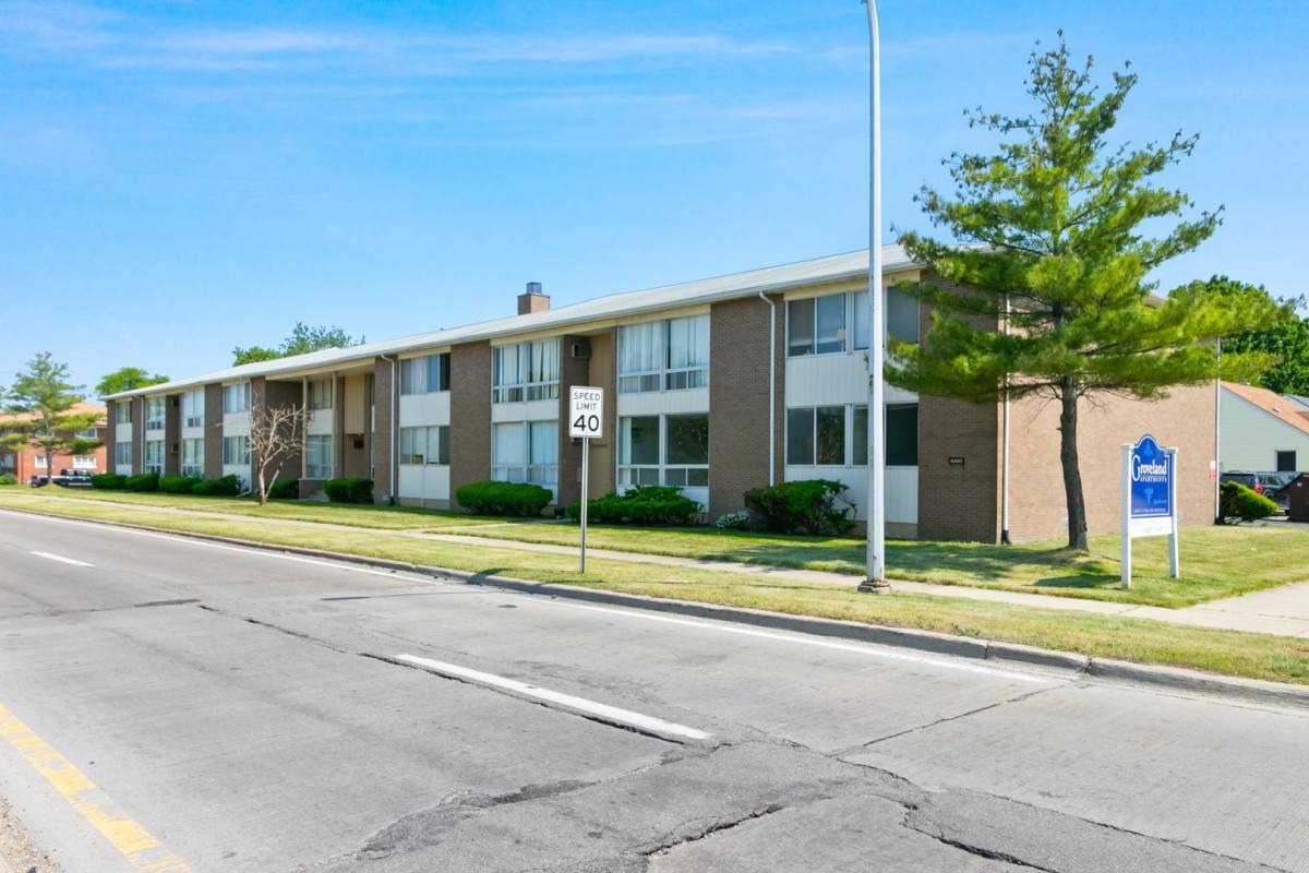 Apartment for rent at 16840 E Eleven Mile Rd, Roseville, MI 48066
