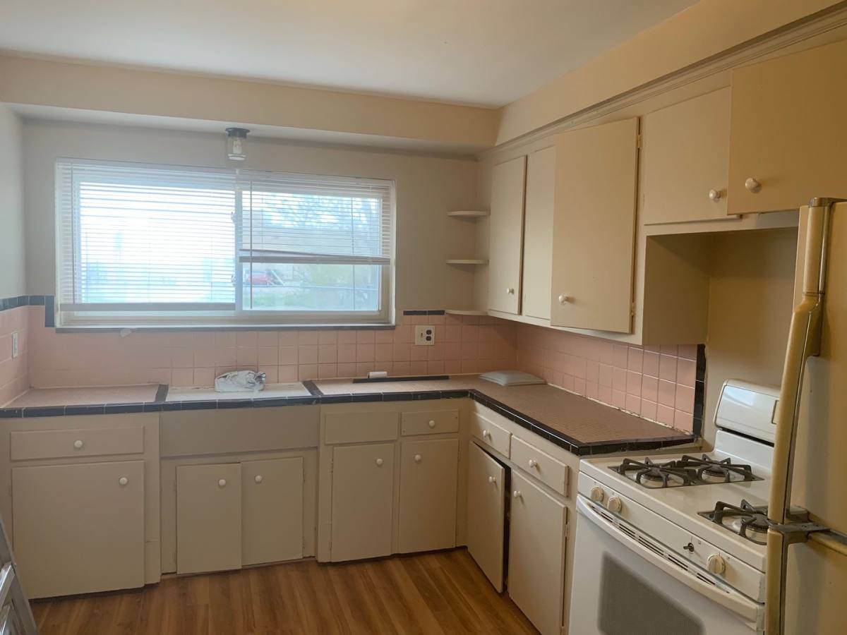 Apartment for rent at 26221 Pinehurst, Roseville, MI 48066
