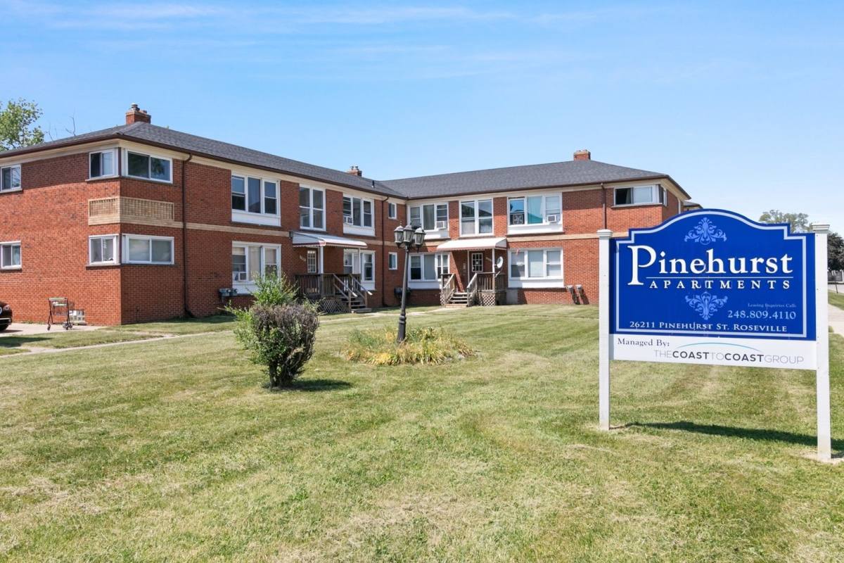 Apartment for rent at 26221 Pinehurst, Roseville, MI 48066