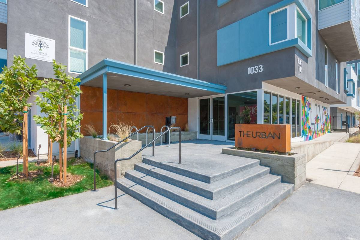 Apartment for rent at 1033 W 5th St, Chico, CA 95928