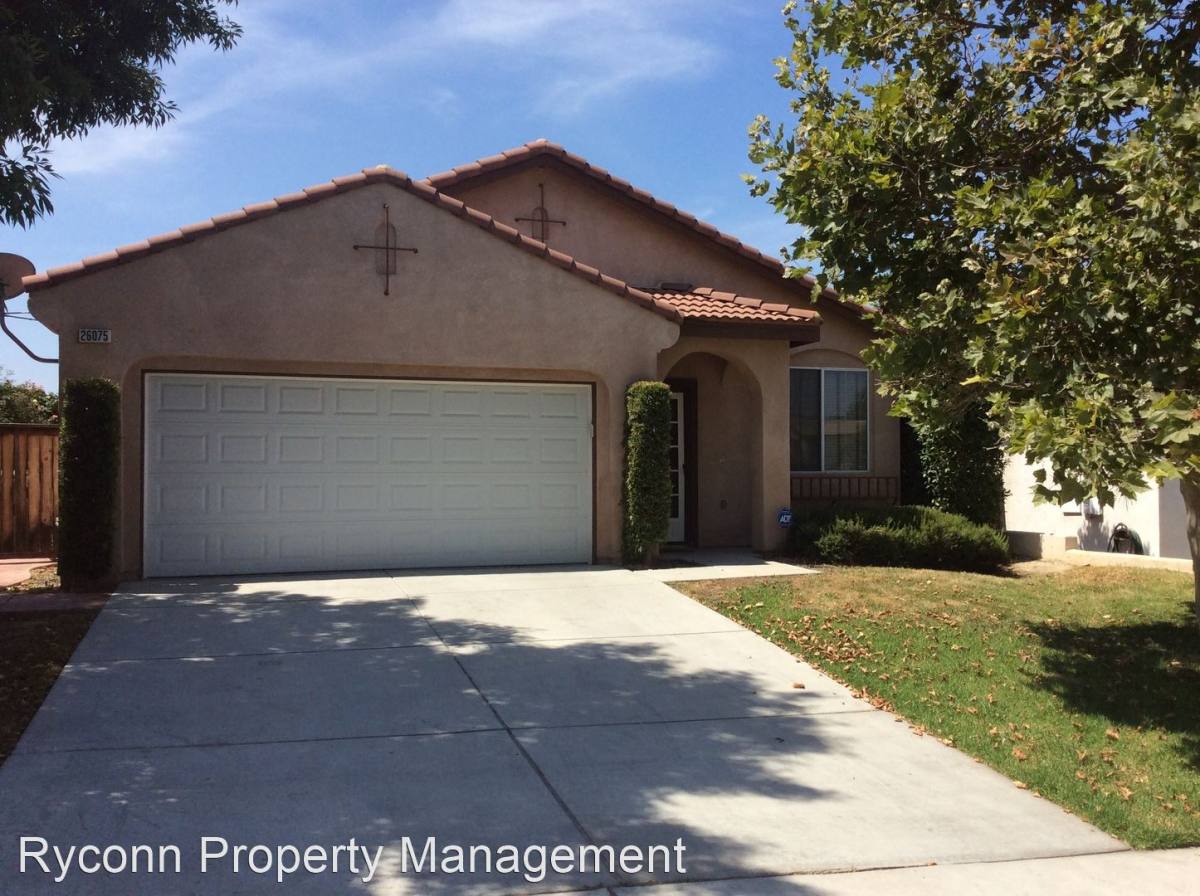 26075 Holstein Dr, Moreno Valley, CA 92555