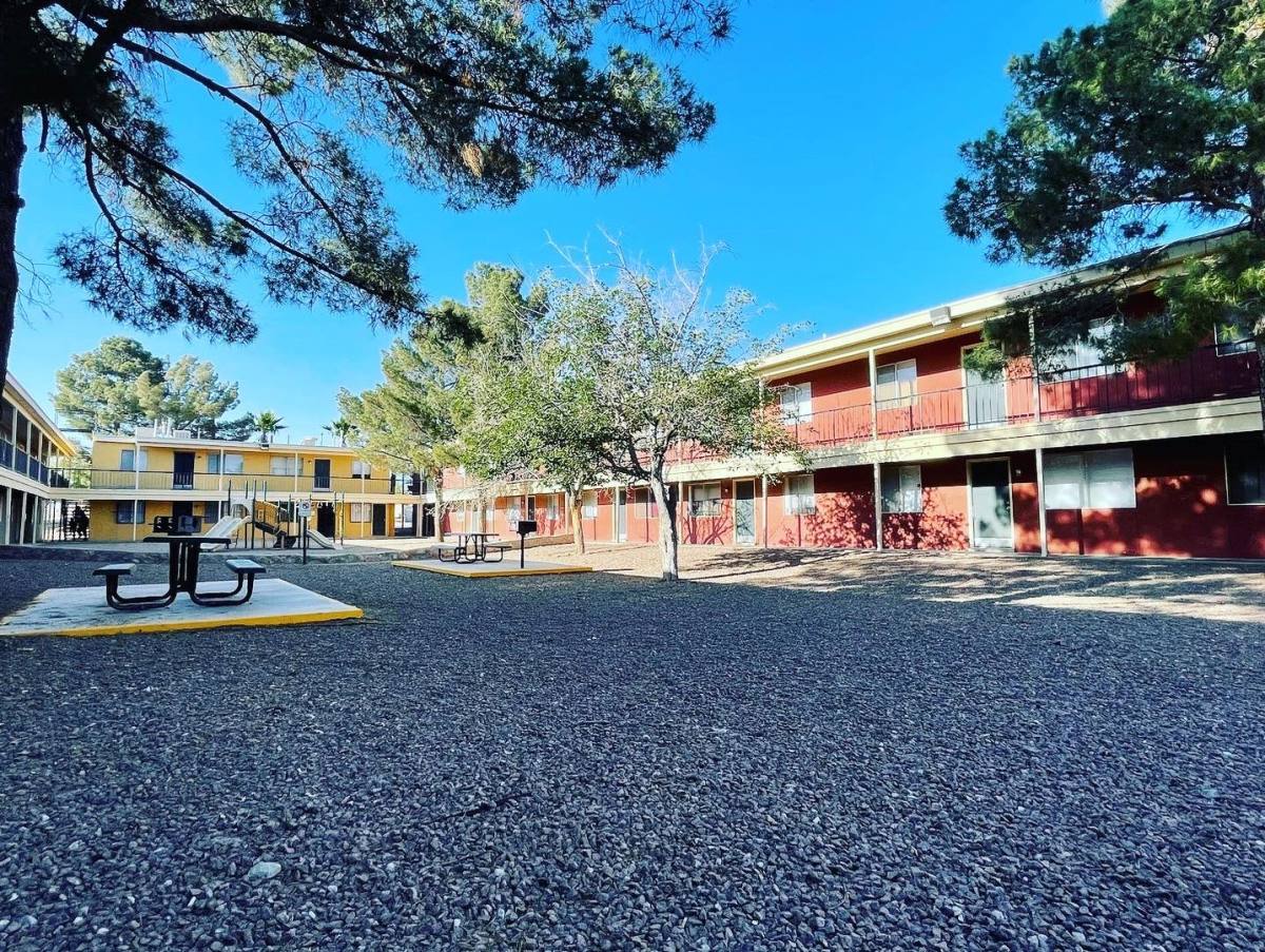 Apartment for rent at 525 N Carolina Dr, El Paso, TX 79915