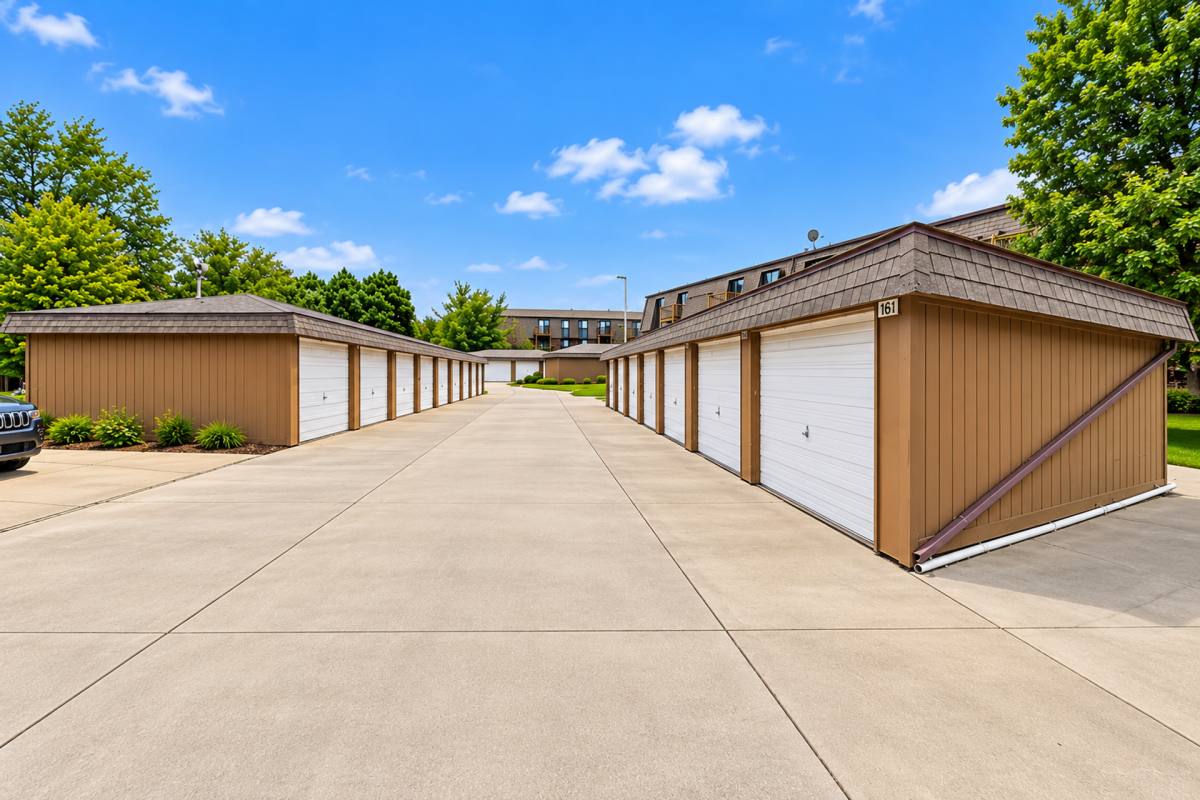 Apartment for rent at Thunder Ridge, 2206 Thunder Ridge Blvd, Cedar Falls, IA 50613