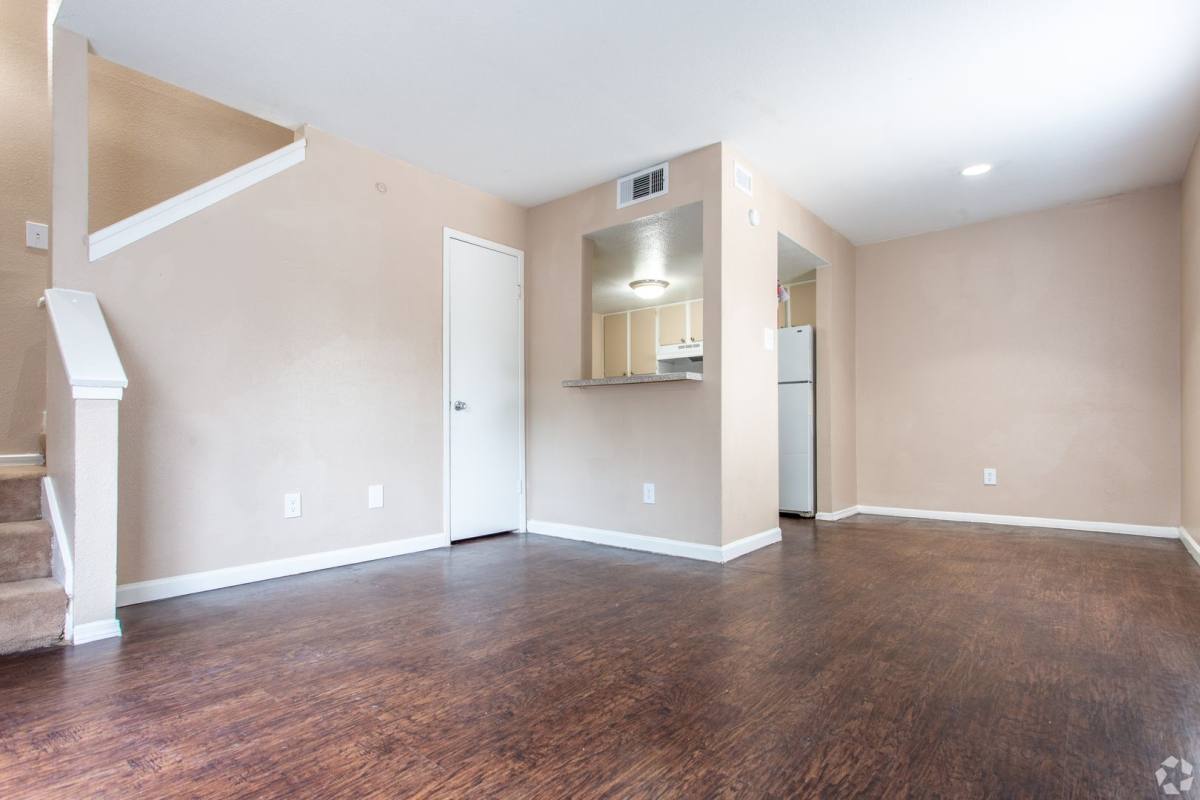 Townhouse for rent at 13503 Northborough, Houston, TX 77067
