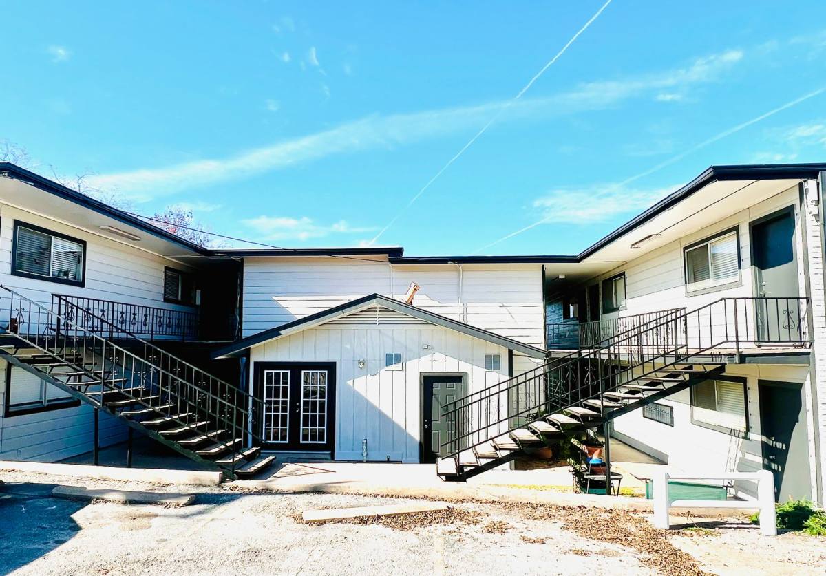 Apartment for rent at 924 E Dean Keeton St, Austin, TX 78705