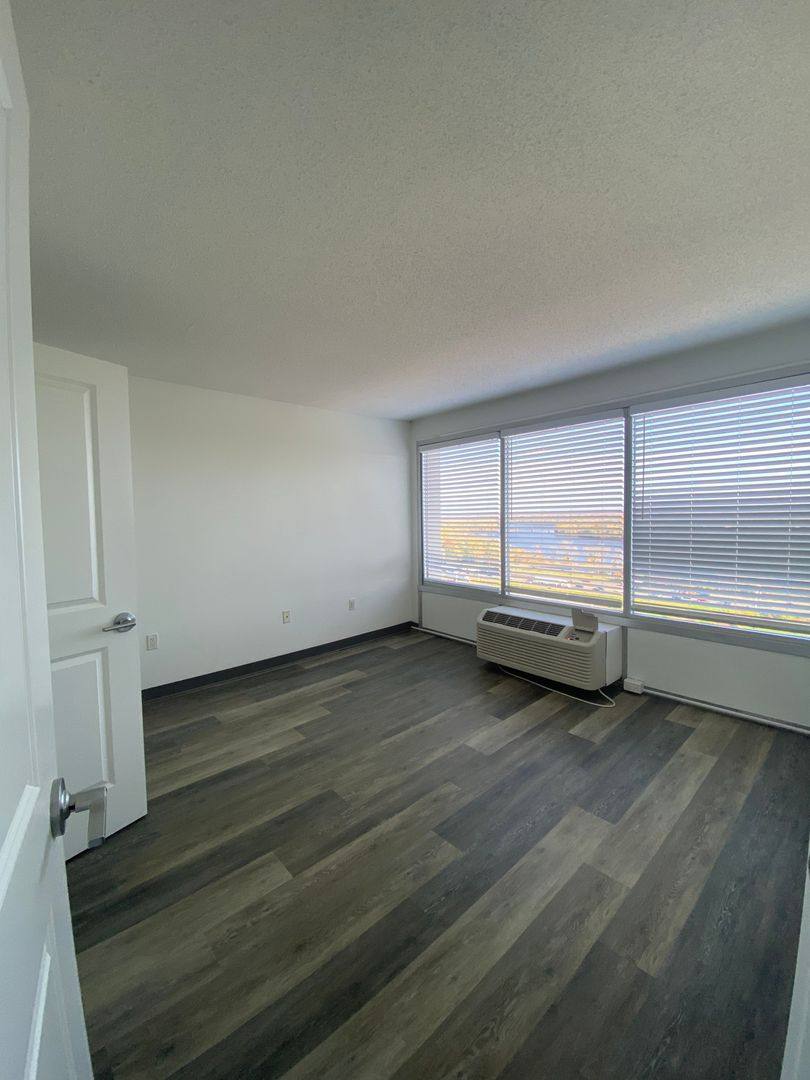 Apartment for rent at 50 Morgan St N, Hartford, CT 06120