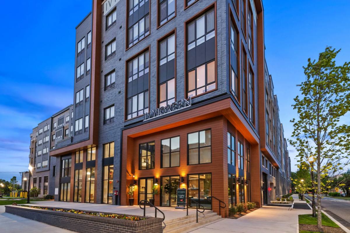 Apartment for rent at 2 Park Ave, Hackensack, NJ 07601