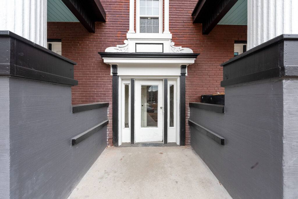 Apartment for rent at 4341 Harrison, Kansas City, MO 64110