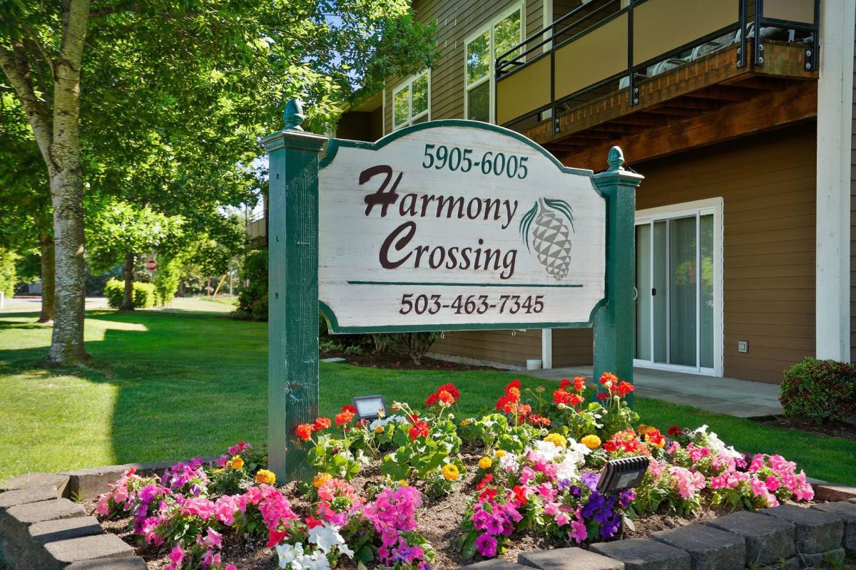 Apartment for rent at 5925 Trail Ave NE, Salem, OR 97303