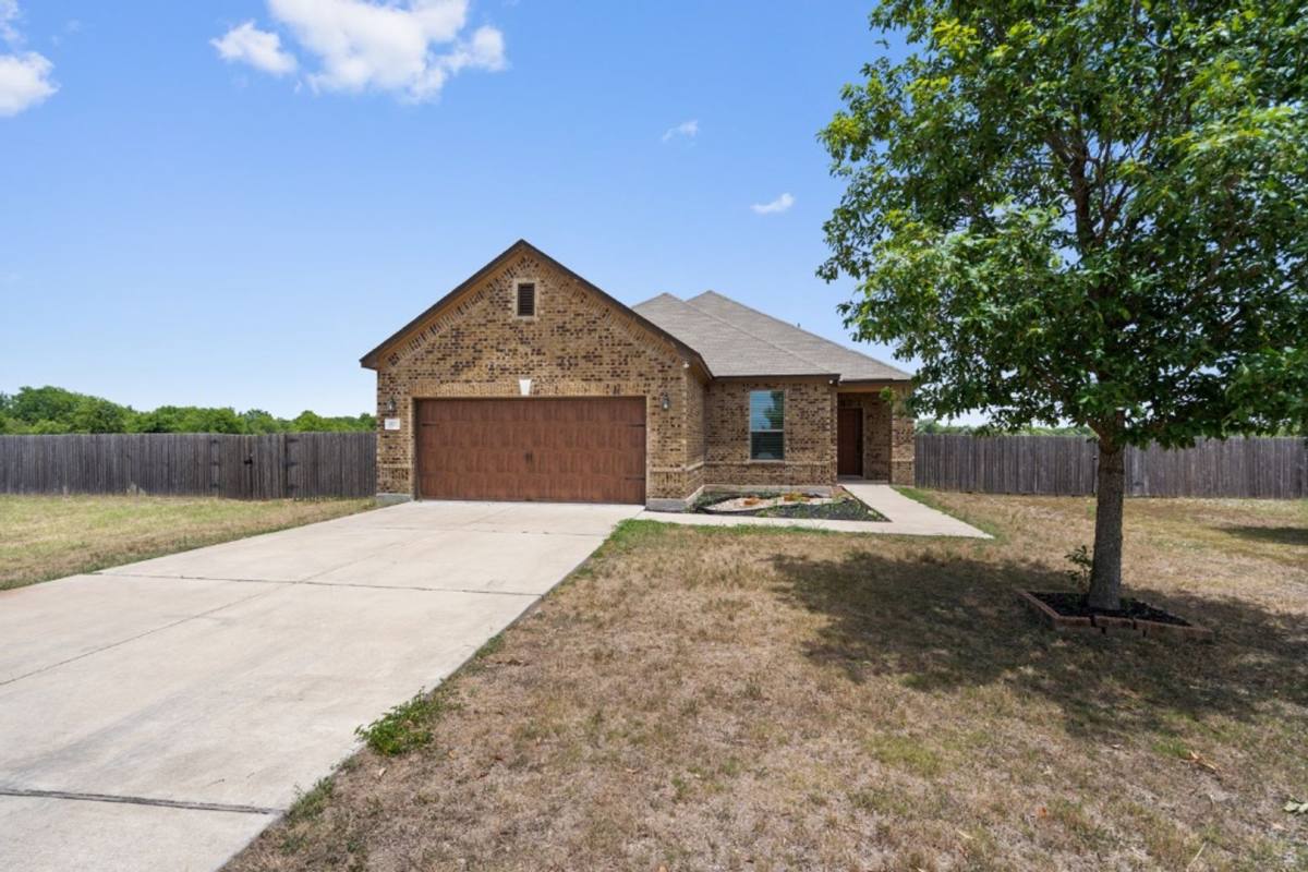 117 Brittany Lane, Bastrop, TX 78602