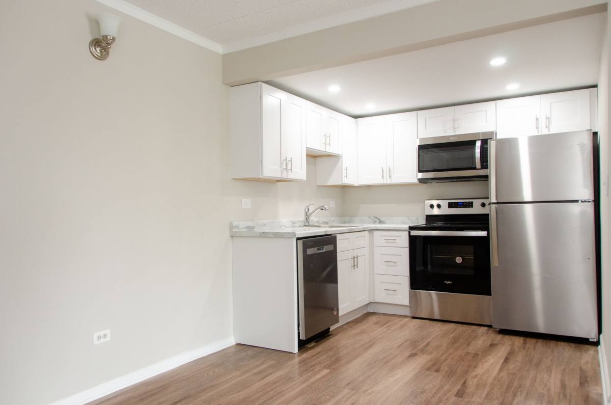 Apartment for rent at 1565 W Irving Park Rd, Itasca, IL 60143