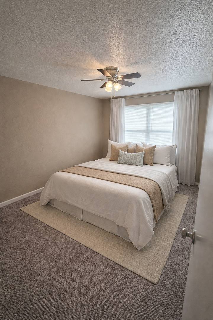 Apartment for rent at 9444 Newton Ave, Kansas City, MO 64138