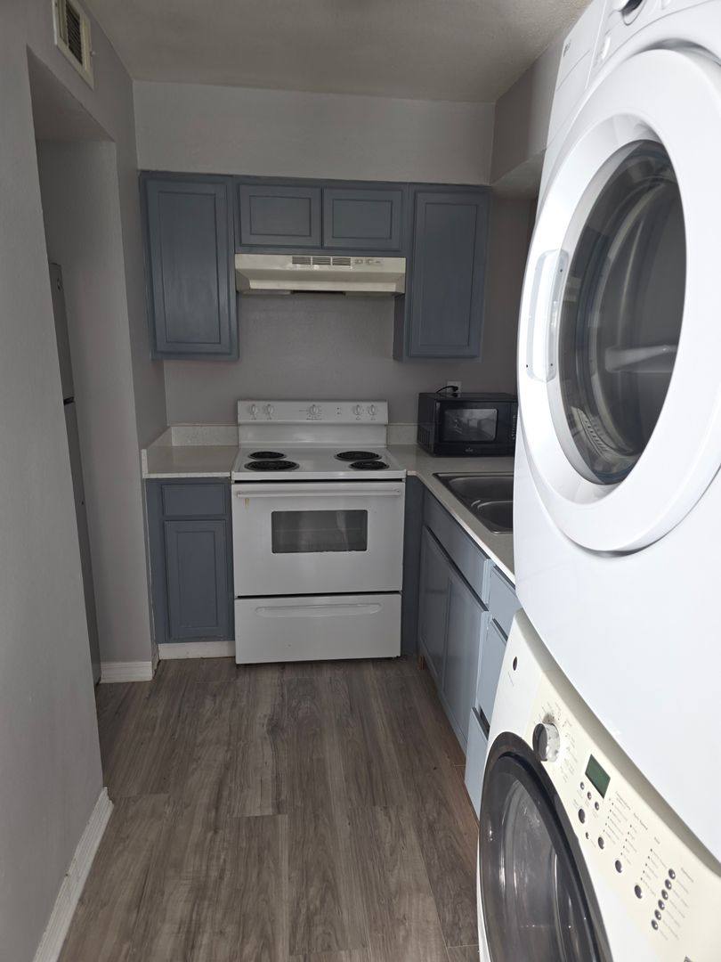 Apartment for rent at Royal Eden, 4480 Pontchartrain Dr, Slidell, LA 70458
