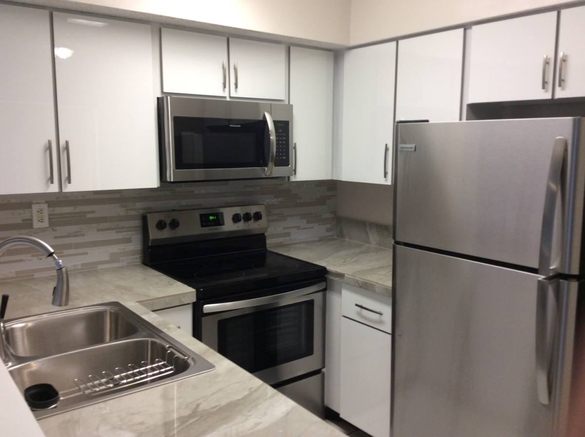 Apartment for rent at 6890 Southgate Blvd, Tamarac, FL 33321