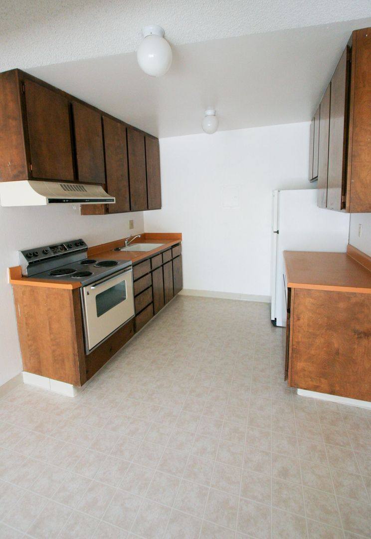 Apartment for rent at 801 D St, Davis, CA 95616
