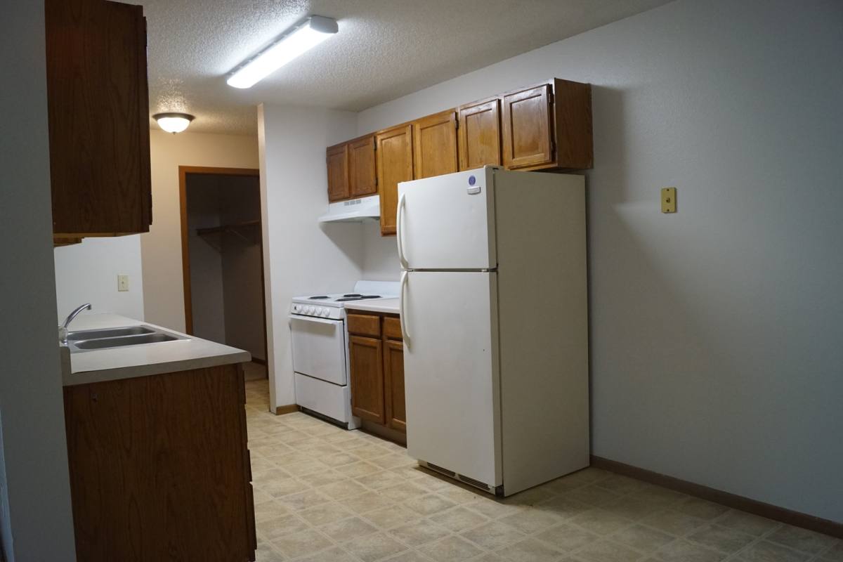 Apartment for rent at 901-909 N Cleveland Ave, Sioux Falls, SD 57103