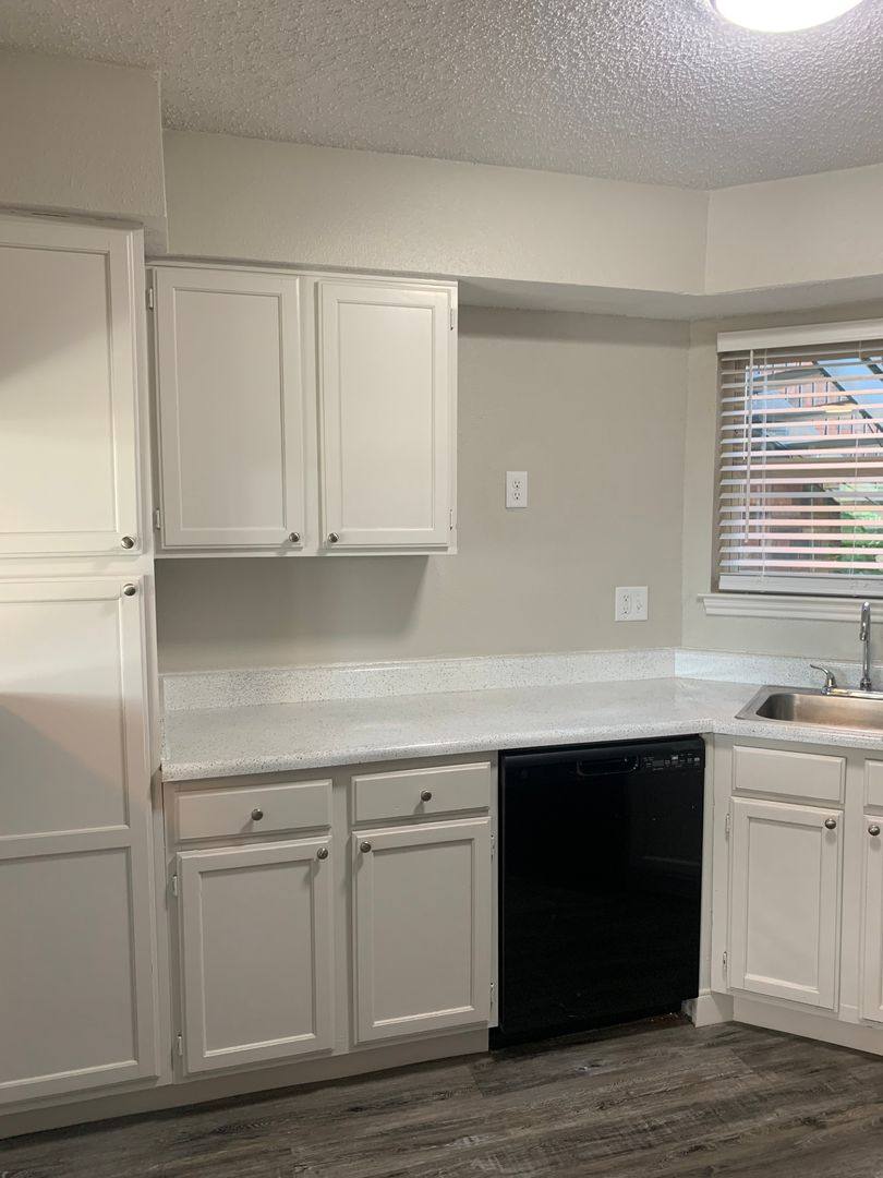 Apartment for rent at 7001 Utica Ave, Lubbock, TX 79424