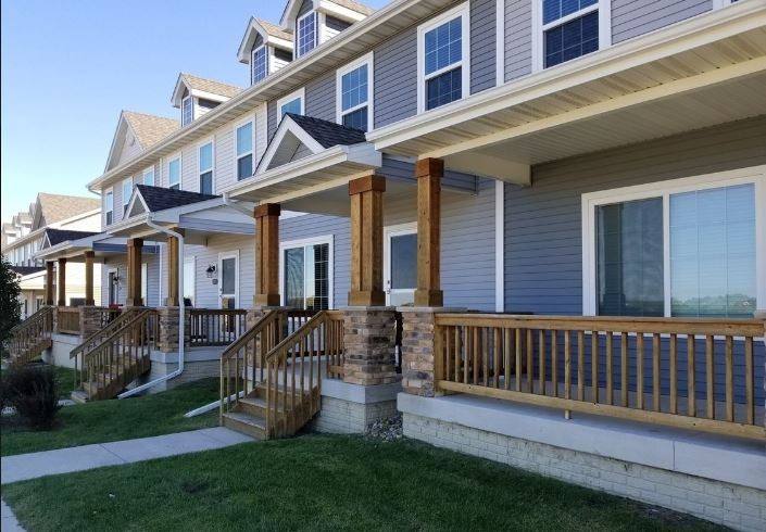Townhouse for rent at 9061 Burkwood Dr, West Des Moines, IA 50266