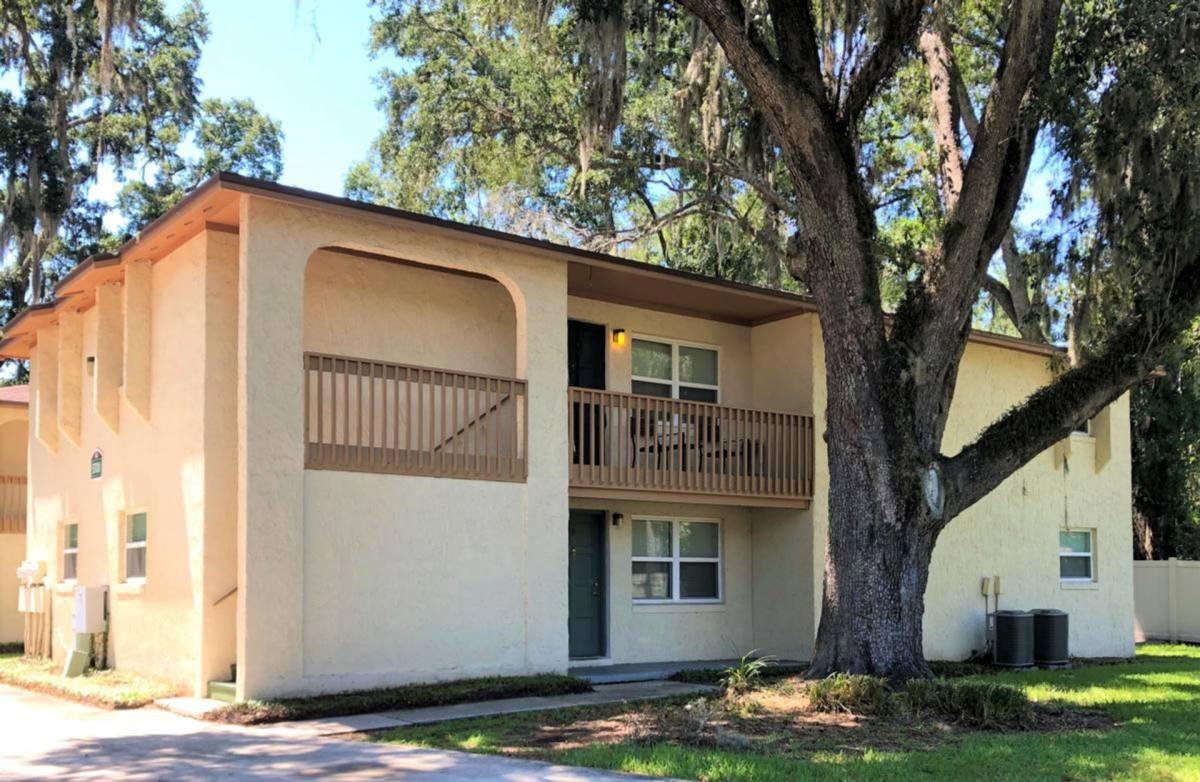 Apartment for rent at 5700 Fishing Pen Creek Court, Jacksonville, FL 32244