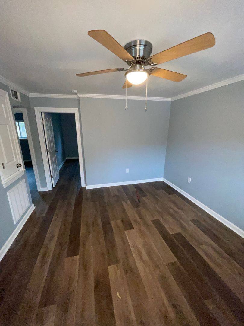 Apartment for rent at 4540 Crown Ave, Baton Rouge, LA 70811