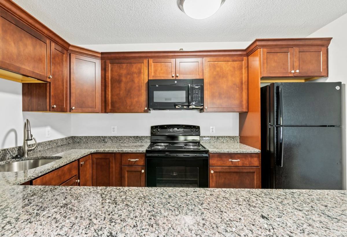 Townhouse for rent at 275 Main St, Watertown, MA 02472