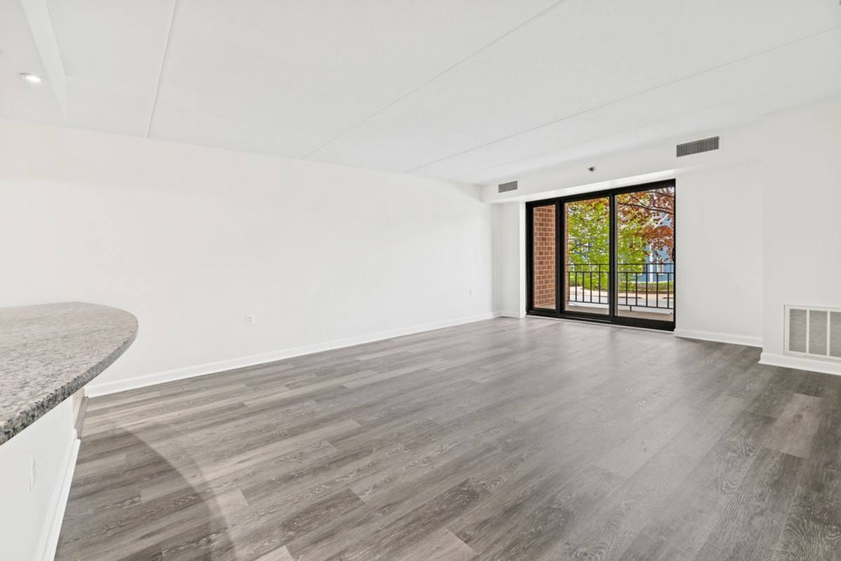 Townhouse for rent at 275 Main St, Watertown, MA 02472
